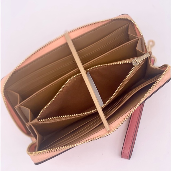 COACH Long Zip Around Wallet With Horse And Carriage - Picture 5 of 14